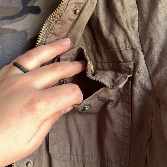 YMI Collection Olive Green Jacket with 6 pockets, zipper, buttons, and hood. - Picture 7 of 9